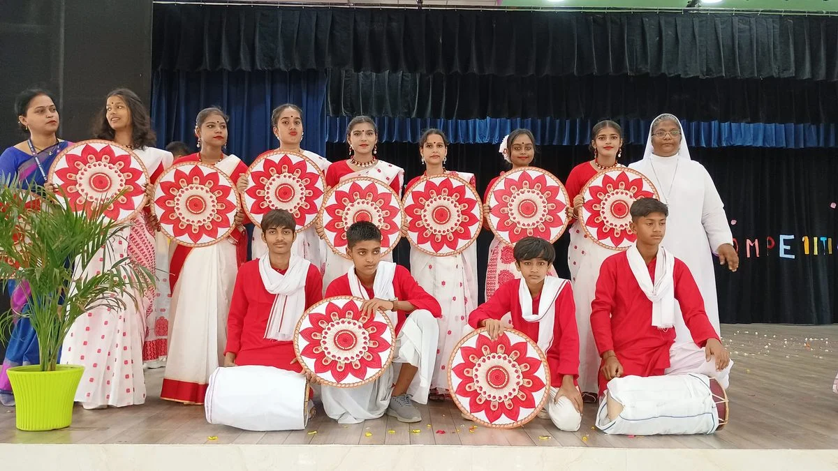 Cultural Dance - Photo 8